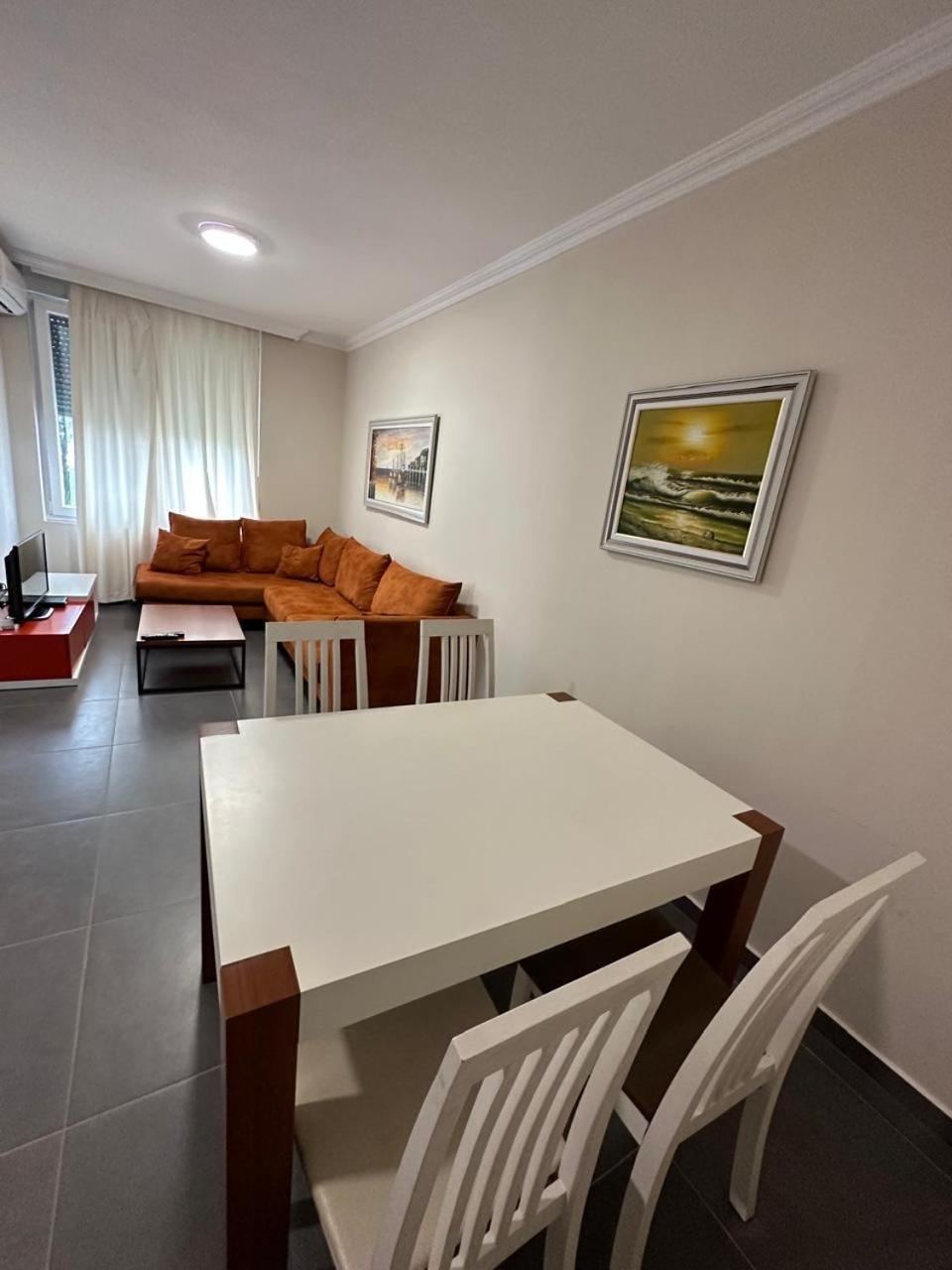 Deluxe Apartment Shëngjin